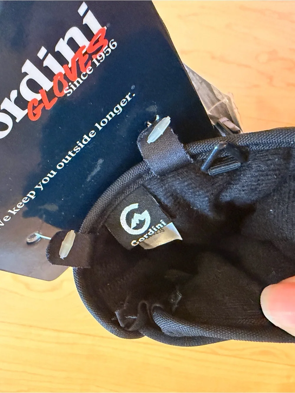 Gore-Tex Insulated Ski/Snowboard Winter Glove - Women’s Large